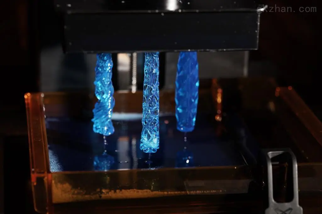 Troubleshooting dental 3D print failures, resin vat cleaning, and screen inspection